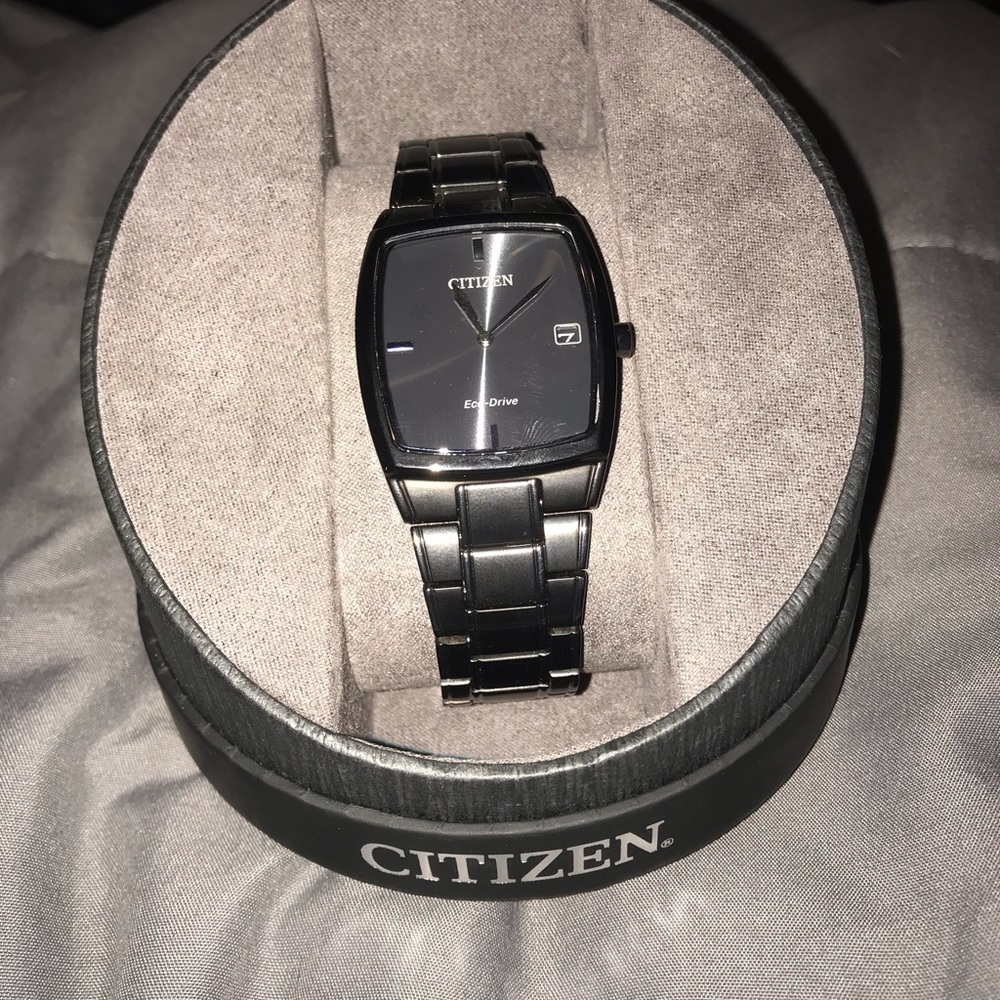 BRAND NEW WATCH!!! NEVER WORN